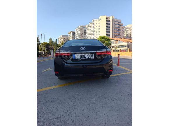KAMU PERSONELİNDEN TOYOTA COROLLA 1.4  2016 MODEL 2017 ÇIKIŞLI OTOMATİK