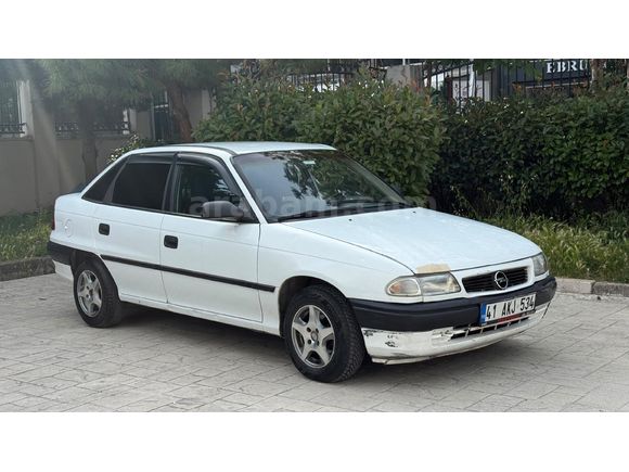 GEBZE SEZGİN OTOMOTİVDEN Opel Astra 1.4 GL 1998 Model Kocaeli