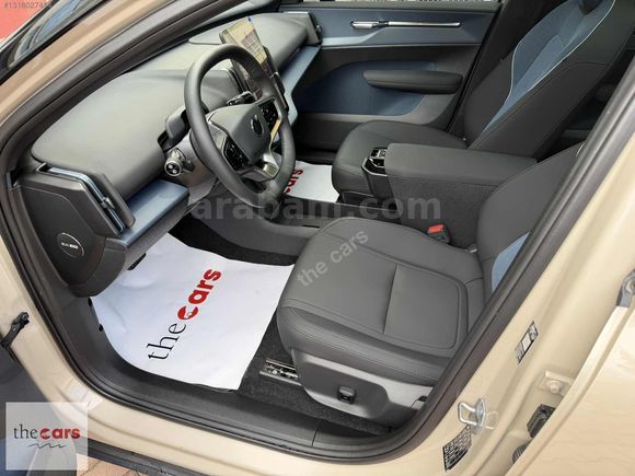 2025 MODEL BOYASIZ VOLVO EX 30 EXTENDED RANGE ULTRA 9 BİN KM DE