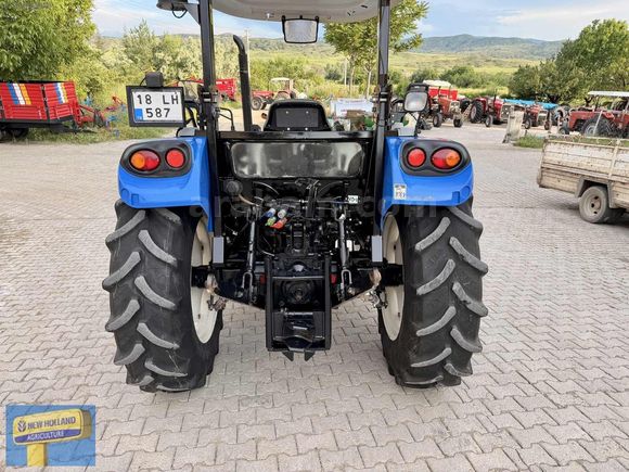 BEŞİRİKLERDEN 2017 MODEL TT4.65 NEW HOLLAND 3000 SATTE CAM GİBİ