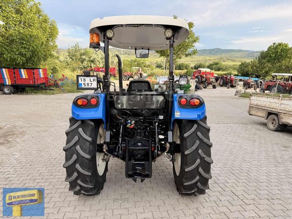BEŞİRİKLERDEN 2017 MODEL TT4.65 NEW HOLLAND 3000 SATTE CAM GİBİ