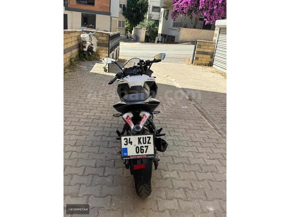 2024 BAJAJ PULSAR RS200/İLK EL/SERVİS BAKIMLI