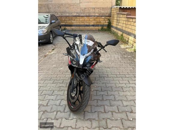 2024 BAJAJ PULSAR RS200/İLK EL/SERVİS BAKIMLI