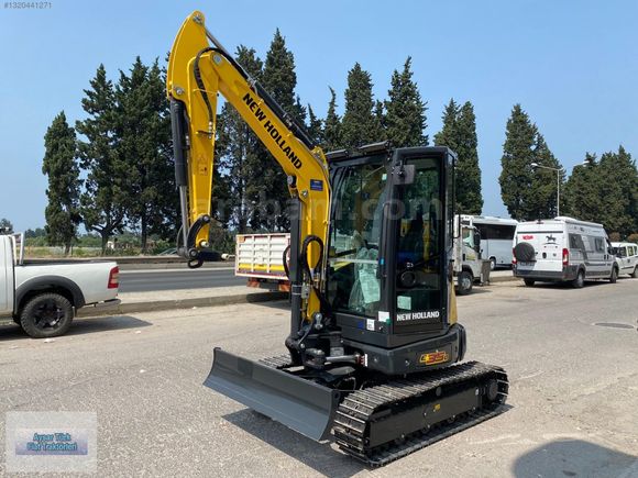 AYSAR'DAN 2025 NEW HOLLAND E35D SATILIK MİNİ EKSKAVATÖR