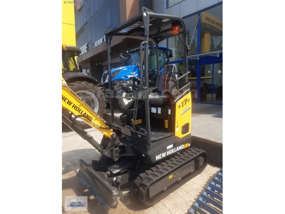 AYSAR'DAN 2025 NEW HOLLAND E17D SATILIK MİNİ EKSKAVATÖR