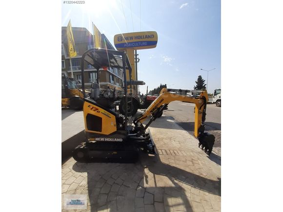 AYSAR'DAN 2025 NEW HOLLAND E17D SATILIK MİNİ EKSKAVATÖR