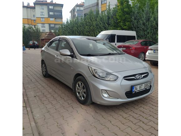 ACİL SATILIK KMSİ ORİJİNAL HYUNDAİ ACCENT BLUE 2013 MANUEL