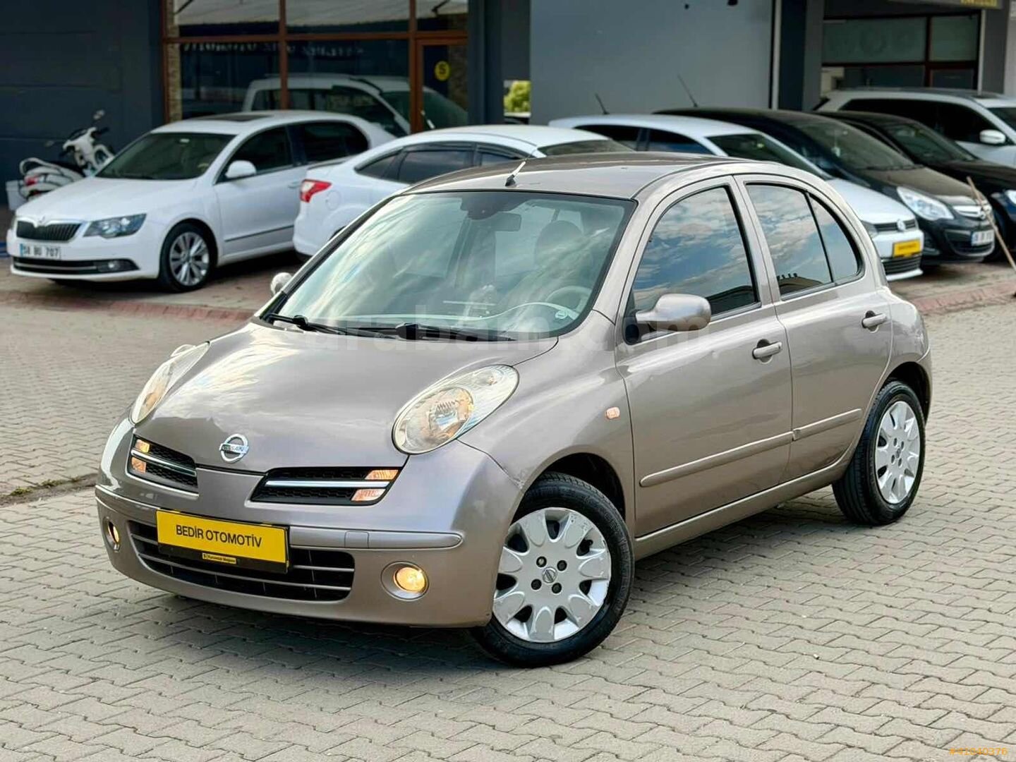 Galeriden Nissan Micra 1.2 Tekna 2006 Model Aydın 220.000 km Kahverengi 1