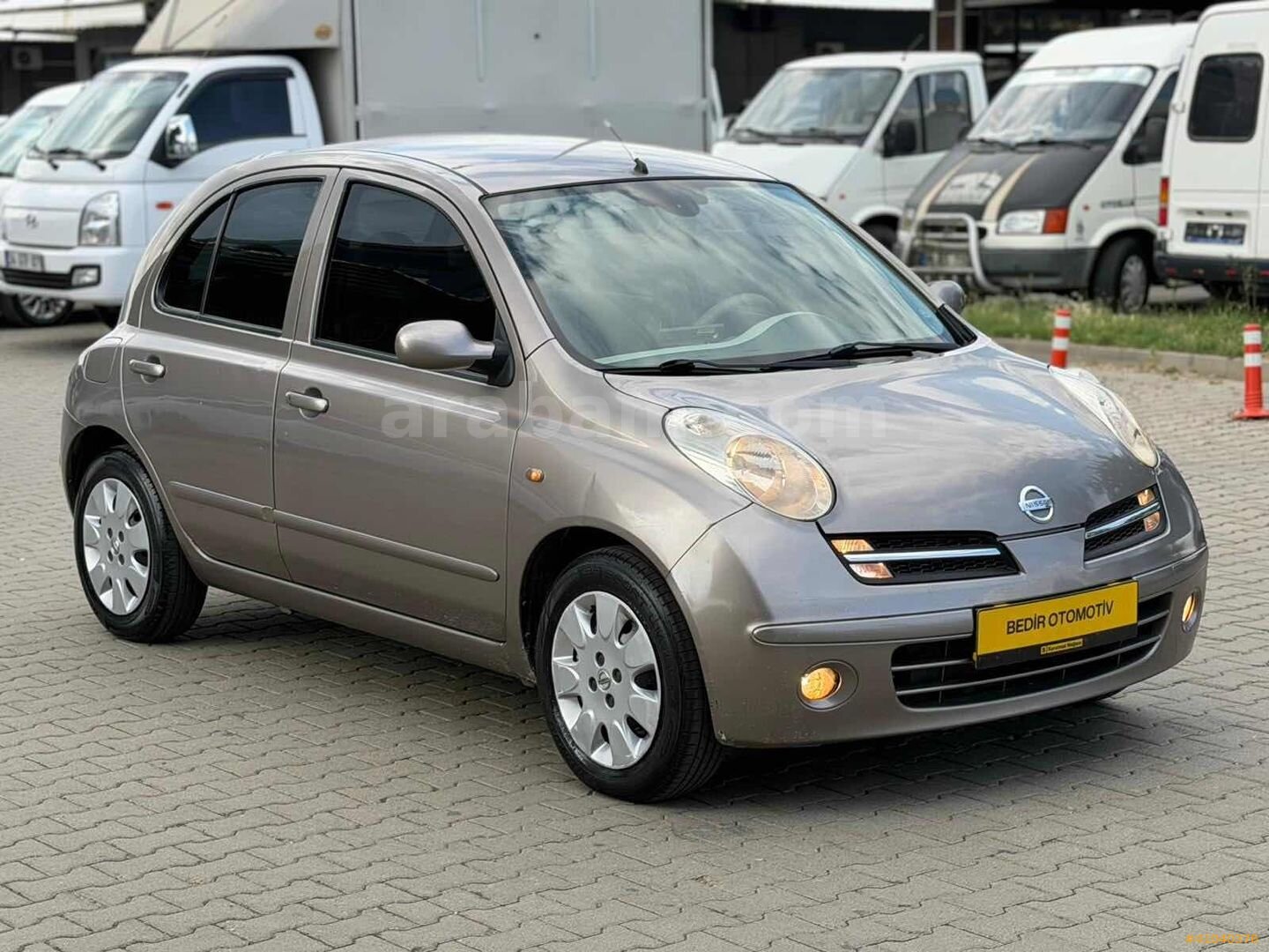Galeriden Nissan Micra 1.2 Tekna 2006 Model Aydın 220.000 km Kahverengi 2