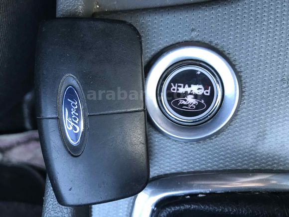 Sahibinden Ford Focus 1.6 TDCi Titanium 2011 Model 