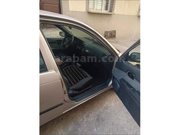 Sahibinden Toyota Corolla 1.6 XEi 1995 Model klimalı