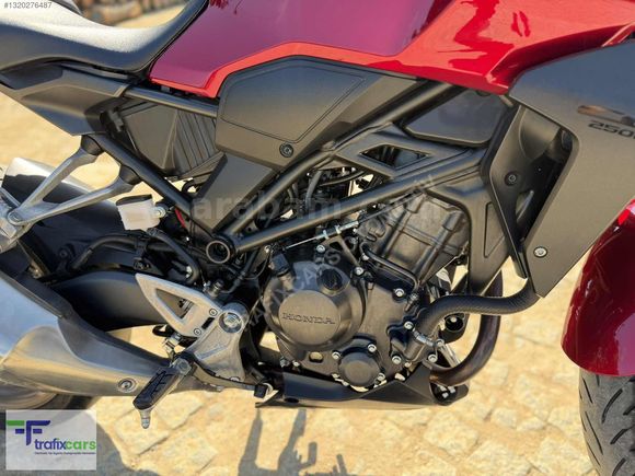 2024 HONDA CB250R | 8.500 KM | TRAMERSİZ | HATASIZ