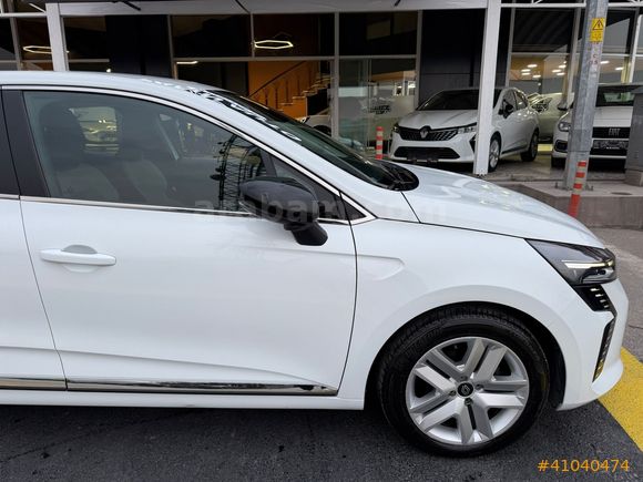 2025 CLIO 1.0 EVOLUTION GSR2 BOYASIZ K.KARTA TAKSİT / 0.99 KREDİ