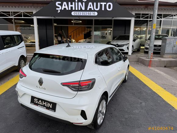 2025 CLIO 1.0 EVOLUTION GSR2 BOYASIZ K.KARTA TAKSİT / 0.99 KREDİ