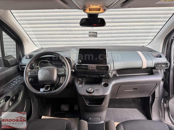 Hatasız bol ekstralı Berlingo
