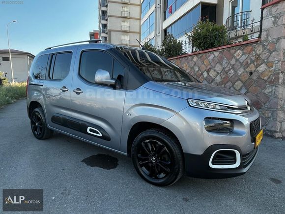 2020 OTOMATİK ..CAM TAVANLİ..ORJİNAL BERLİNGO
