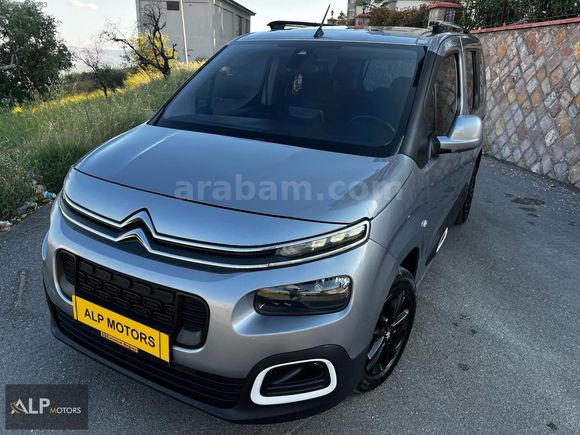 2020 OTOMATİK ..CAM TAVANLİ..ORJİNAL BERLİNGO