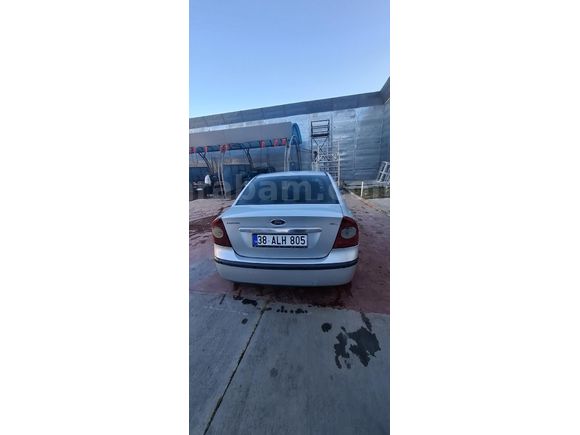 Sahibinden Ford Focus 1.6 TDCi Ghia 2006 Model