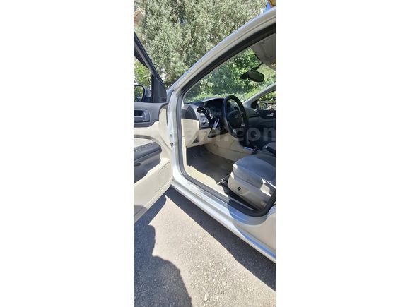 Sahibinden Ford Focus 1.6 TDCi Ghia 2006 Model