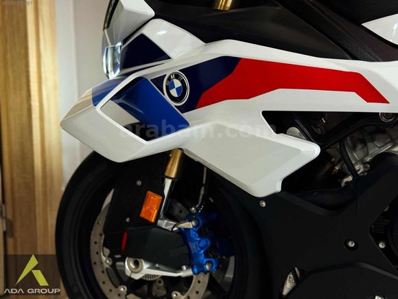 ADA GROUP'TAN BORUSAN ÇIKIŞLI 0KM BMW M PAKET S1000RR .