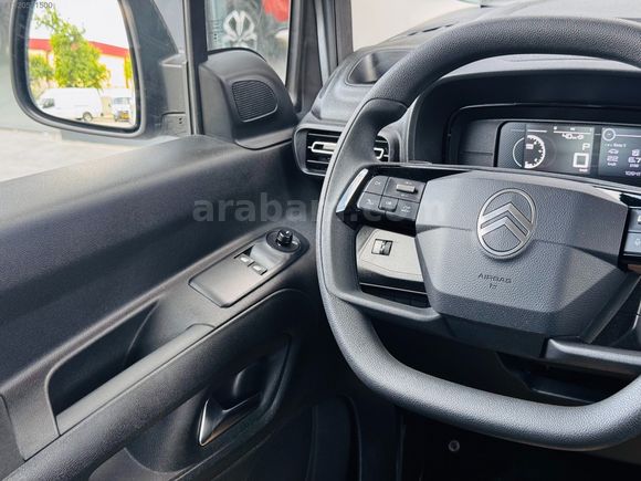 ADANZY AUTO'dan 2025M CITROEN BERLİNGO HATASIZ 10 BİN KM DE