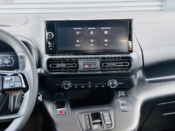 ADANZY AUTO'dan 2025M CITROEN BERLİNGO HATASIZ 10 BİN KM DE