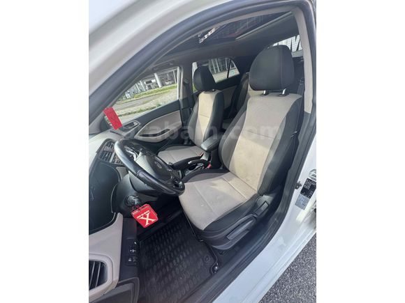 Sahibinden Hyundai i20 1.4 CRDi Elite 2017 Model 