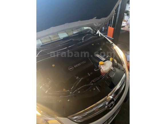 Sahibinden Opel Corsa 1.3 CDTI Enjoy 2012 Model  ses yalıtımlı
