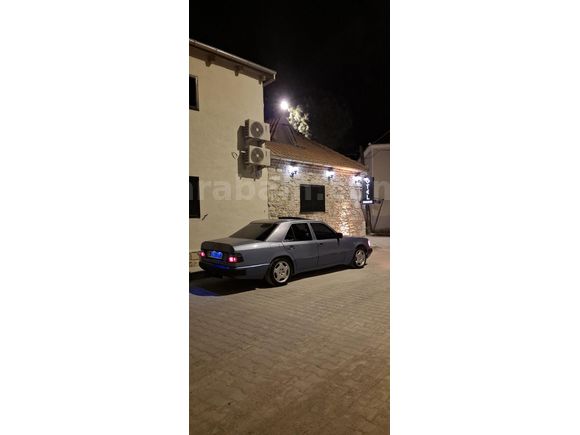 Sahibinden Mercedes - Benz 260 E 1986 Model