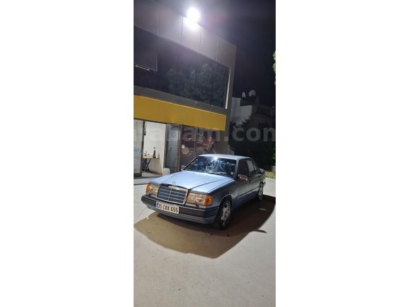 Sahibinden Mercedes - Benz 260 E 1986 Model