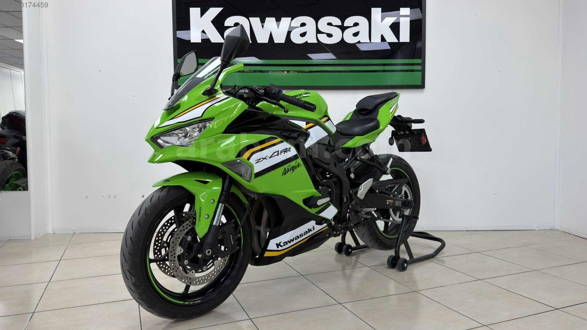 Galeriden Kawasaki Ninja ZX-4RR 2025 Model Konya 7.570 km Yeşil