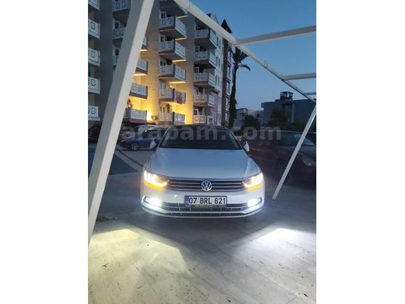 Sahibinden Volkswagen Passat 1.4 TSi BlueMotion Highline 2018 Model