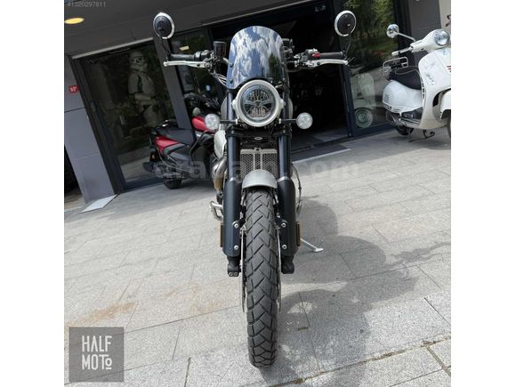 HALF MOTO BEŞİKTAŞ 2023 Triumph Scrambler 1200 XC