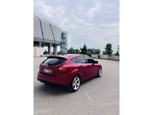 Sahibinden Ford Focus 1.6 TDCi Titanium 2012 Model  Konuşan paket