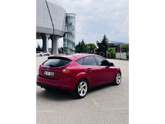 Sahibinden Ford Focus 1.6 TDCi Titanium 2012 Model  Konuşan paket