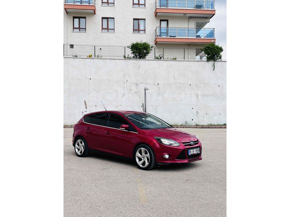 Sahibinden Ford Focus 1.6 TDCi Titanium 2012 Model  Konuşan paket