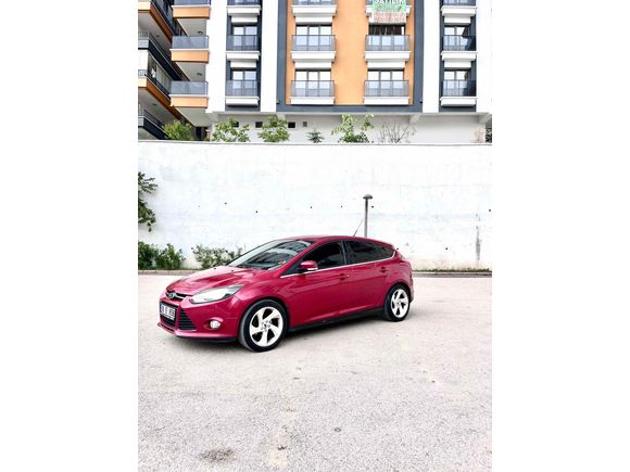 Sahibinden Ford Focus 1.6 TDCi Titanium 2012 Model  Konuşan paket