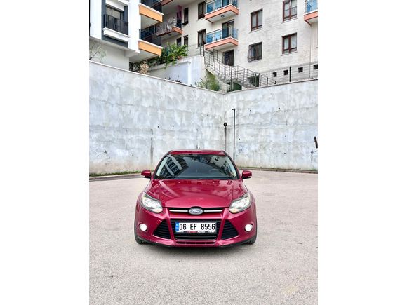 Sahibinden Ford Focus 1.6 TDCi Titanium 2012 Model  Konuşan paket