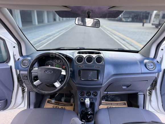CELAL OTODAN ÇOK TEMİZ 2011 MODEL 75,LİK FORD CONNET