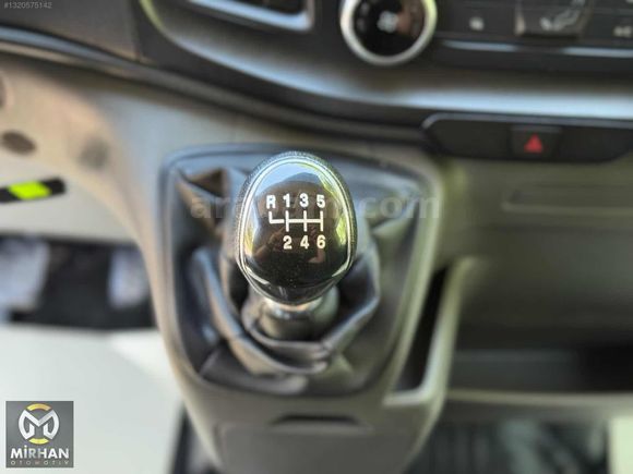 MİRHAN OTOMOTİV 2023 FORD 350M ARKA ÇEKER HATASIZ 2+1 SERVİS BKM