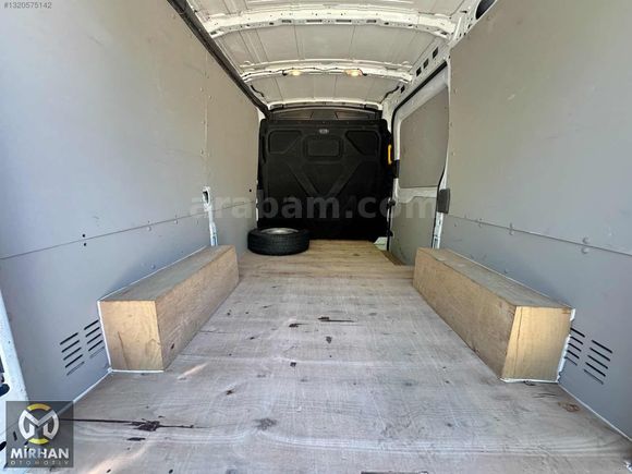 MİRHAN OTOMOTİV 2023 FORD 350M ARKA ÇEKER HATASIZ 2+1 SERVİS BKM