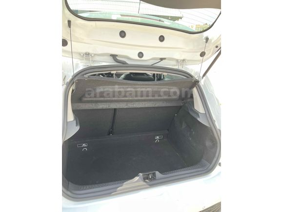 Memurdan Hasar Kayıtsız 2015 Model Renault Clio 1.5 dCi Icon Paket
