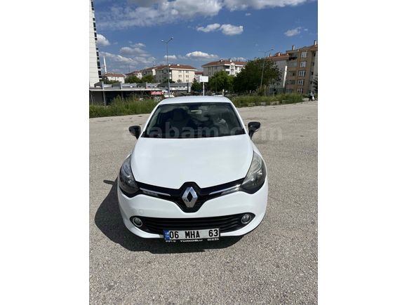 Memurdan Hasar Kayıtsız 2015 Model Renault Clio 1.5 dCi Icon Paket