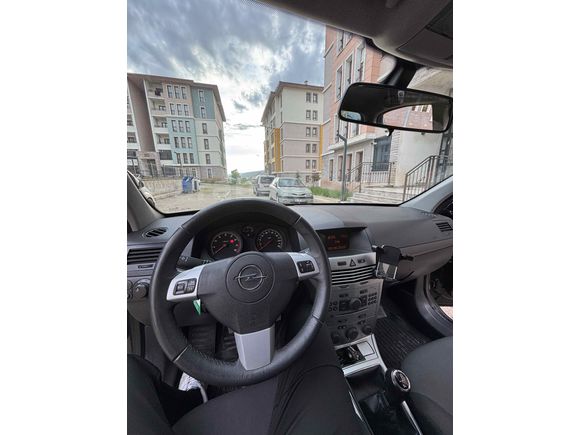 DEĞİŞENSİZ,SIFIR MUAYENE 1.6 OPEL ASTRA