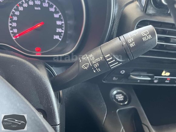 2020 MODEL CAM TAVAN BOYASIZ OPEL COMBO EXCELLENCE 1.5 D 130 HP