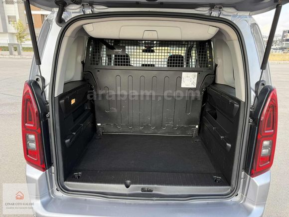 2021 ÇIKIŞ OPEL COMBO DİZEL OTOMOTİK CAM TAVAN ŞERİT TKP KÖR NOK