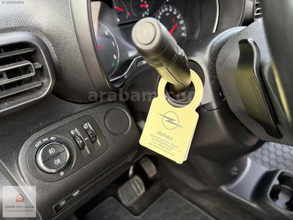 2021 ÇIKIŞ OPEL COMBO DİZEL OTOMOTİK CAM TAVAN ŞERİT TKP KÖR NOK