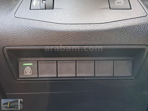 RENAULT GÜRSES'DE 2024 CITROEN BERLINGO 1.5 BLUEHDI FEEL BOLD