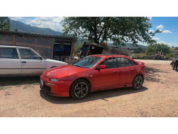 Mazda Lantis 