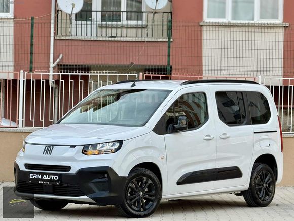 ERN AUTO'DAN 2024 FIAT DOBLO 1.5 PREMIO 55 BIN KM %20 FATURALI..